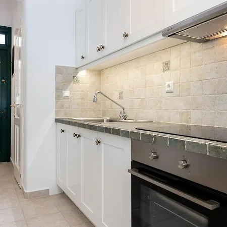 Casa Nileas For Cycladic Summer Living Right On The Bay And Beach!