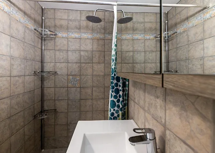 Casa vacanze Casa Nileas For Cycladic Summer Living Right On The Bay And Beach! Piso Livadi