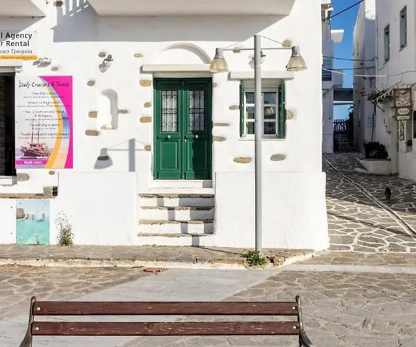 Casa vacanze Casa Nileas For Cycladic Summer Living Right On The Bay And Beach!